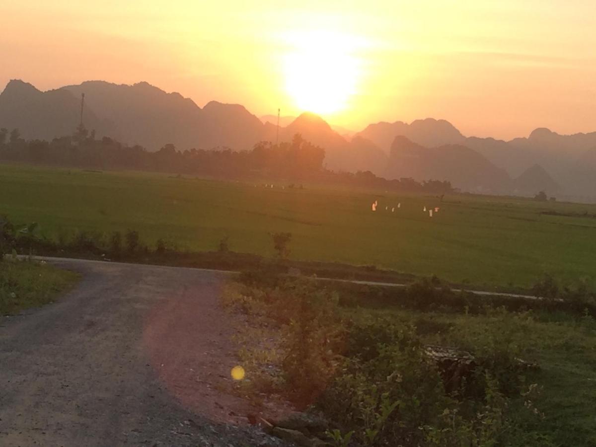Palafita Bungalow Phong Nha Exterior photo